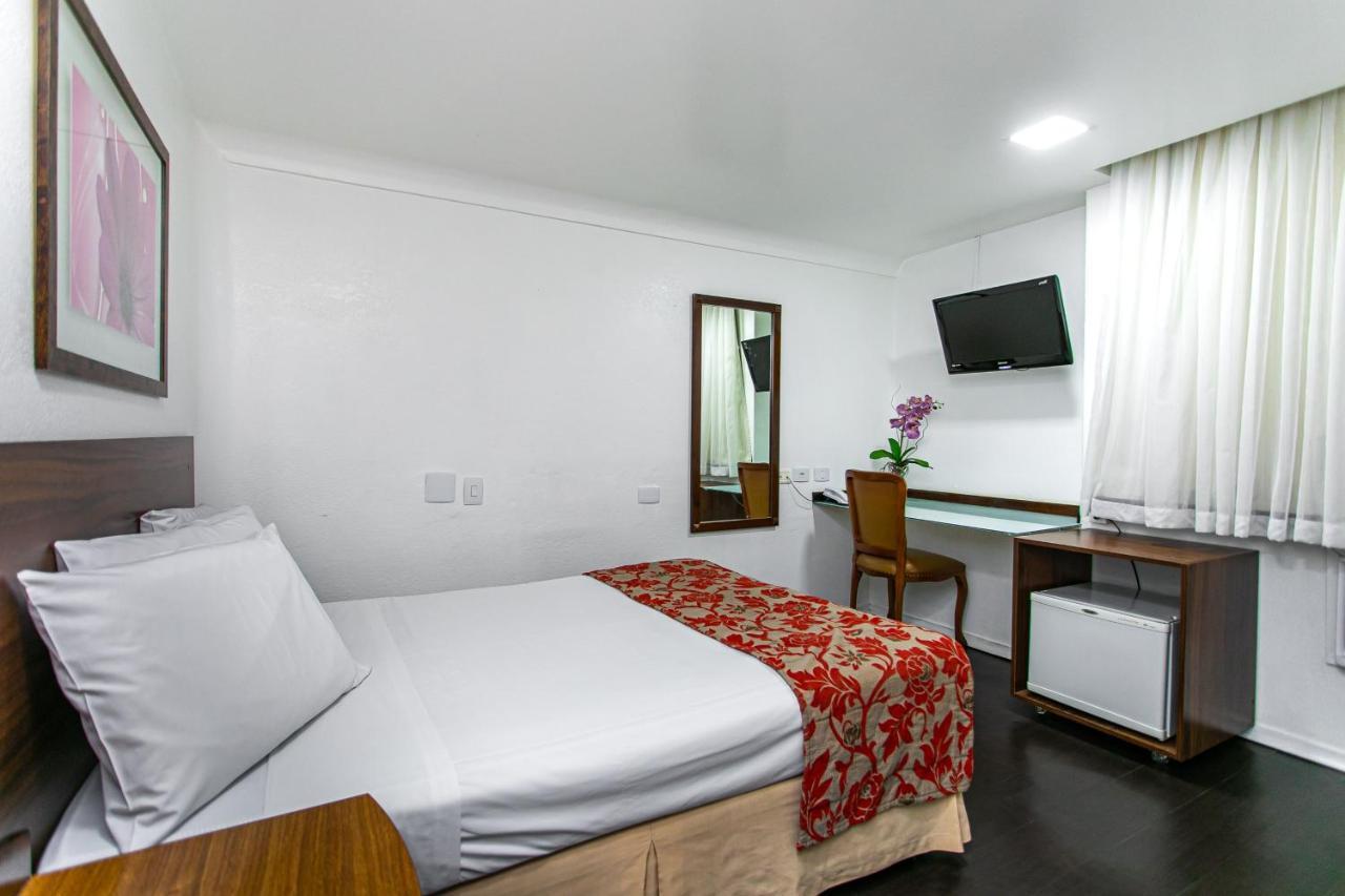 Hotel Dan Inn Curitiba Centro By Nacional Inn Ngoại thất bức ảnh