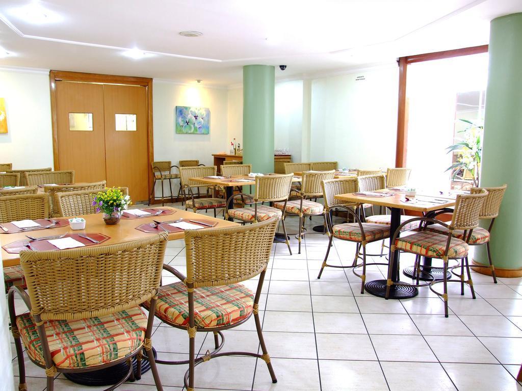 Hotel Dan Inn Curitiba Centro By Nacional Inn Ngoại thất bức ảnh