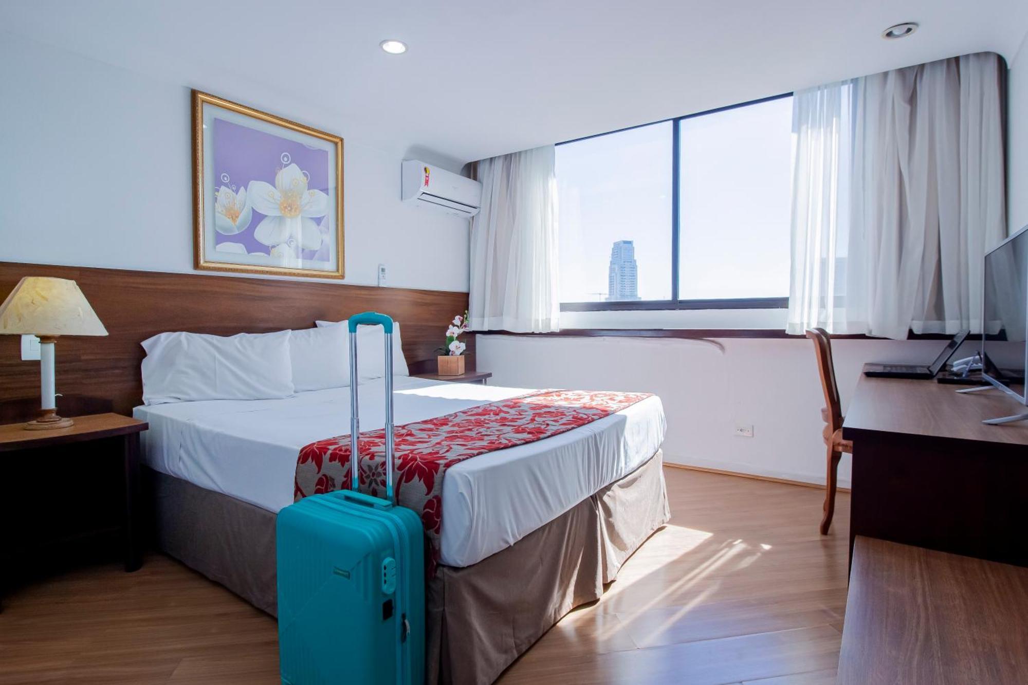 Hotel Dan Inn Curitiba Centro By Nacional Inn Ngoại thất bức ảnh